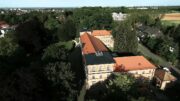 Fürth – Burgfarnbach von oben, Schloss, Obstgärla – Professioneller Dronenflug – in FullHD