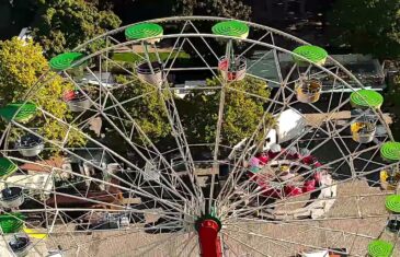 Die Königin ist da